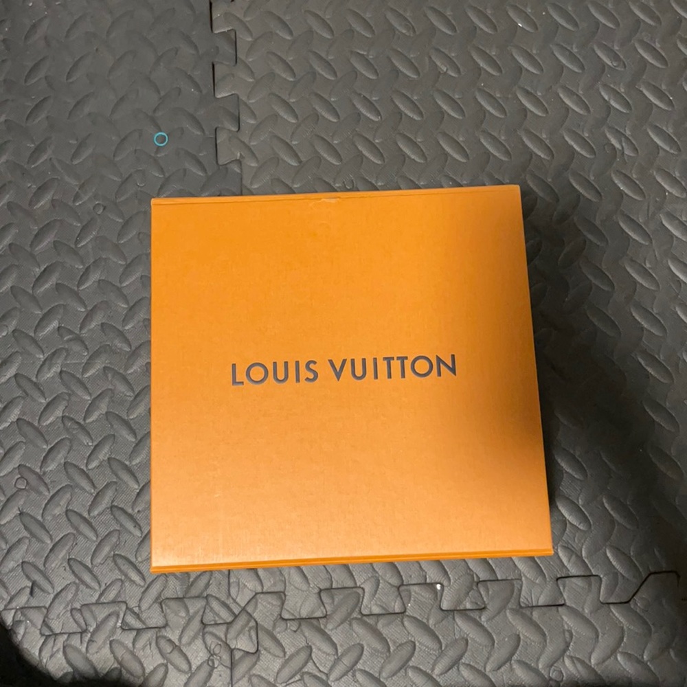 Authenticate LV box